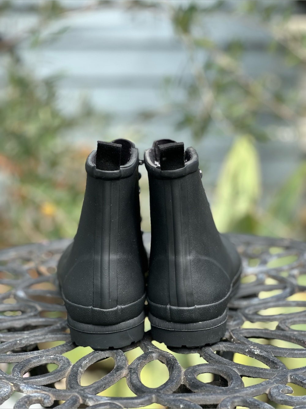 Madewell — The Lace-Up Lugsole Rain Boot - Picture 2 of 7